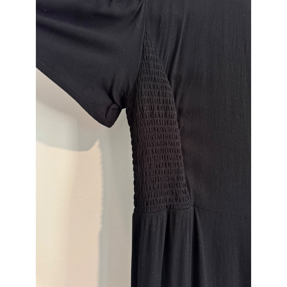 summer flowy dress Old Navy V-Neck Smocked Womens XXL Black Short Sleeve Flutter - Picture 4 of 4